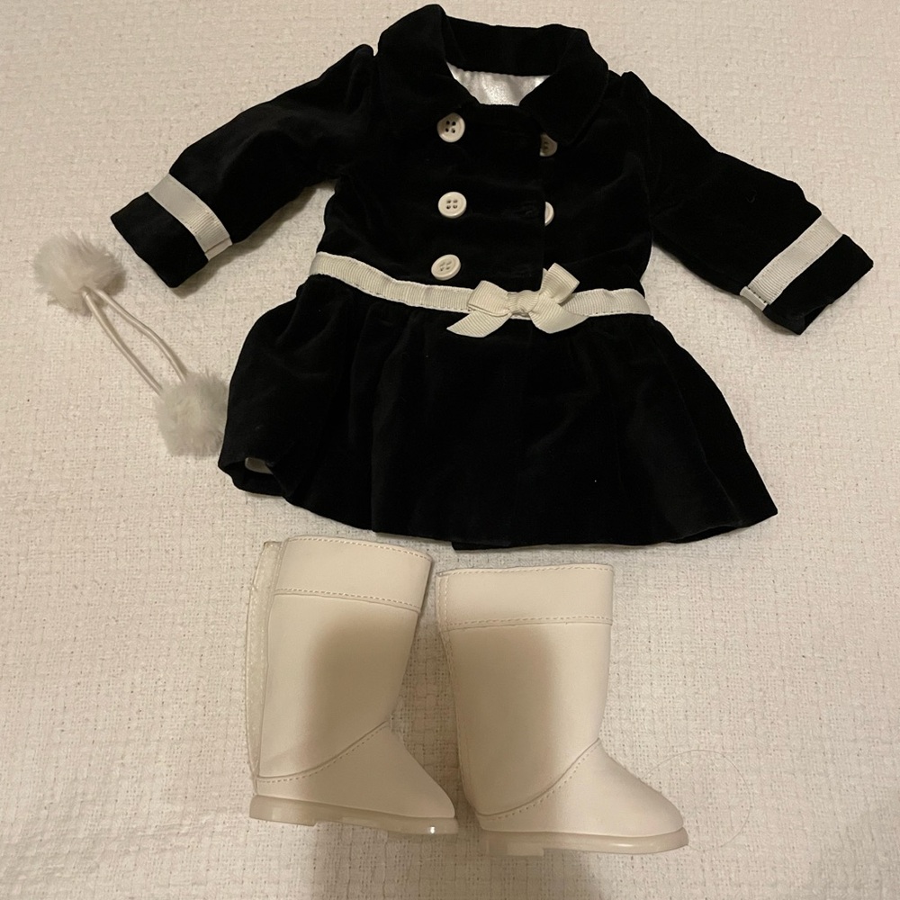 American Girl doll Retired Velveteen Coat Set with Boots 2007 Just Like You